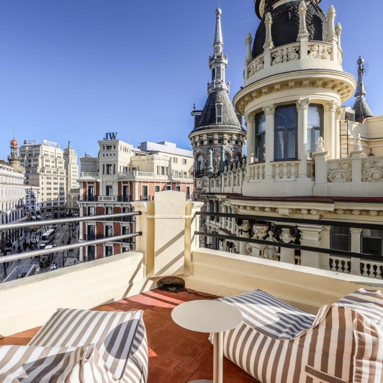 AmazINN Boutique Madrid Canalejas - Penthouse Apartment - 33