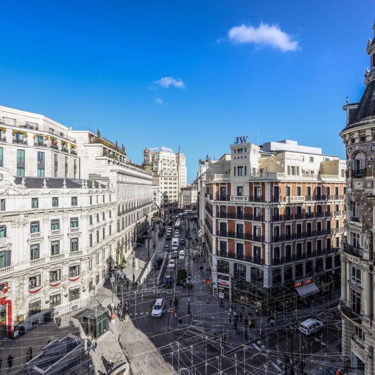 AmazINN Boutique Madrid Canalejas - Penthouse Apartment - 24