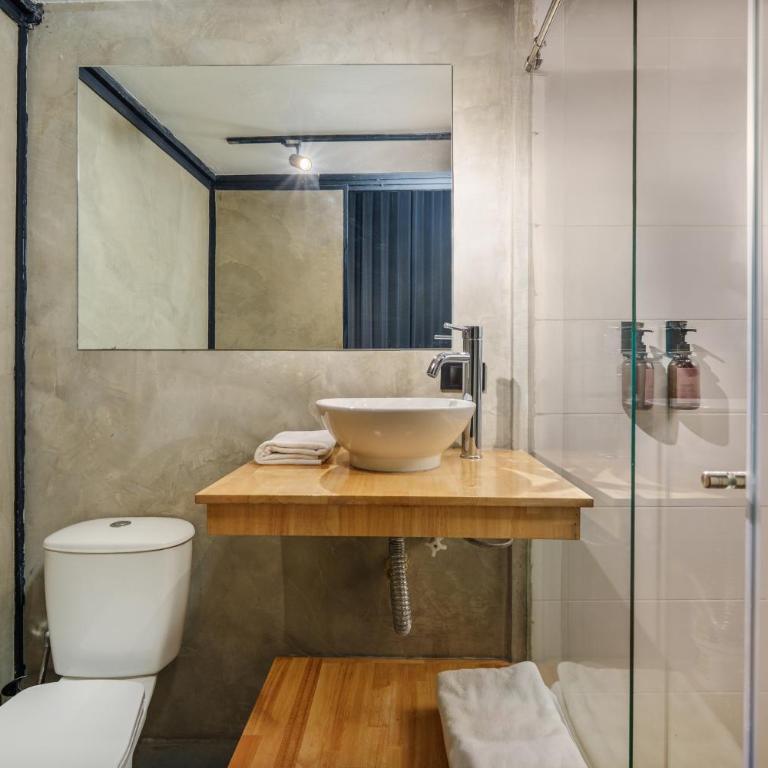 Lleras Vibex Party - Superior Double Room - 7