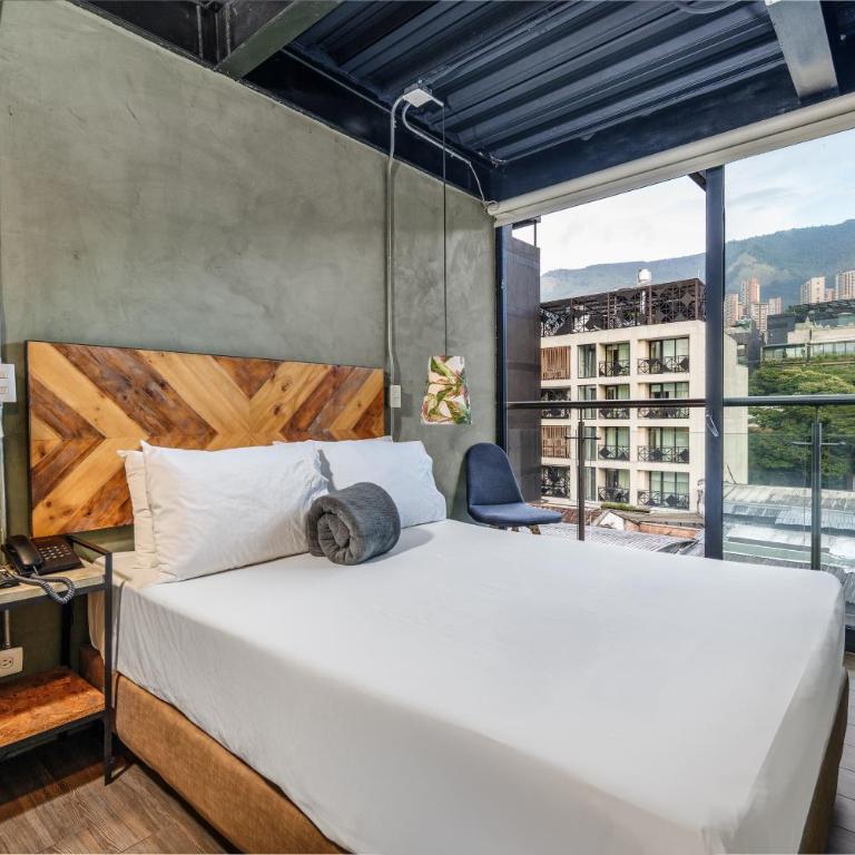 Lleras Vibex Party - Superior Double Room - 3