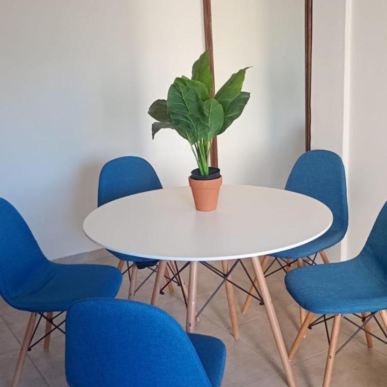 Camba Cua Godoy - Two-Bedroom Apartment - 3