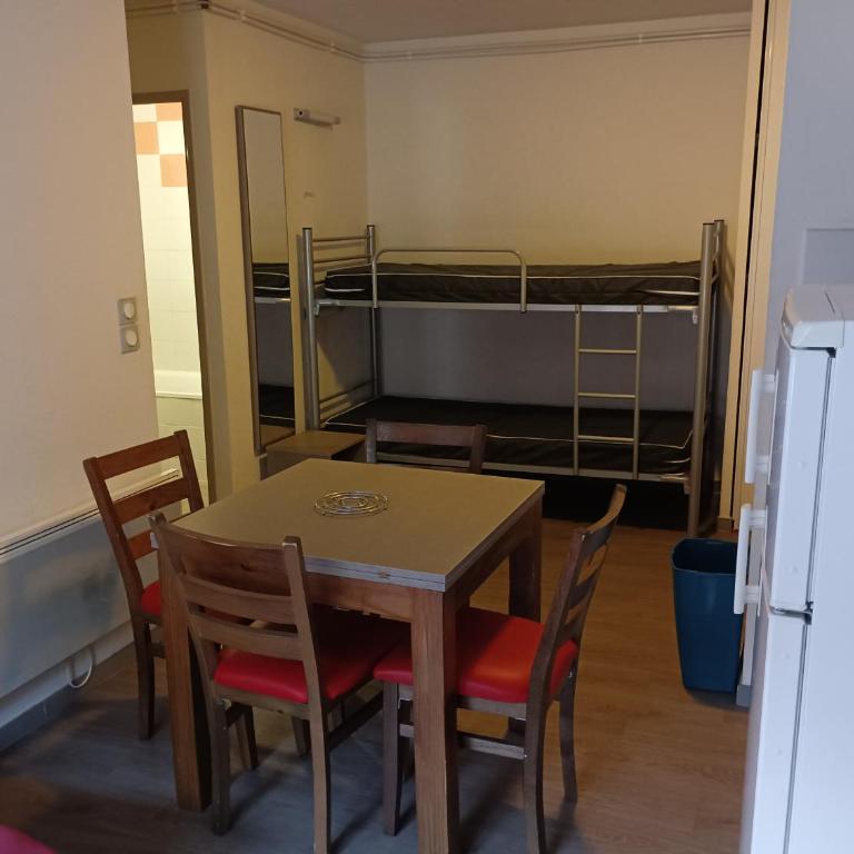 Chalets de L Isard D N35 2P6 - Apartment - 6
