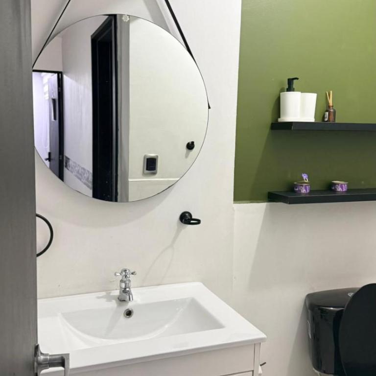 Bravas Medallo - Double Room with Shared Bathroom - 13