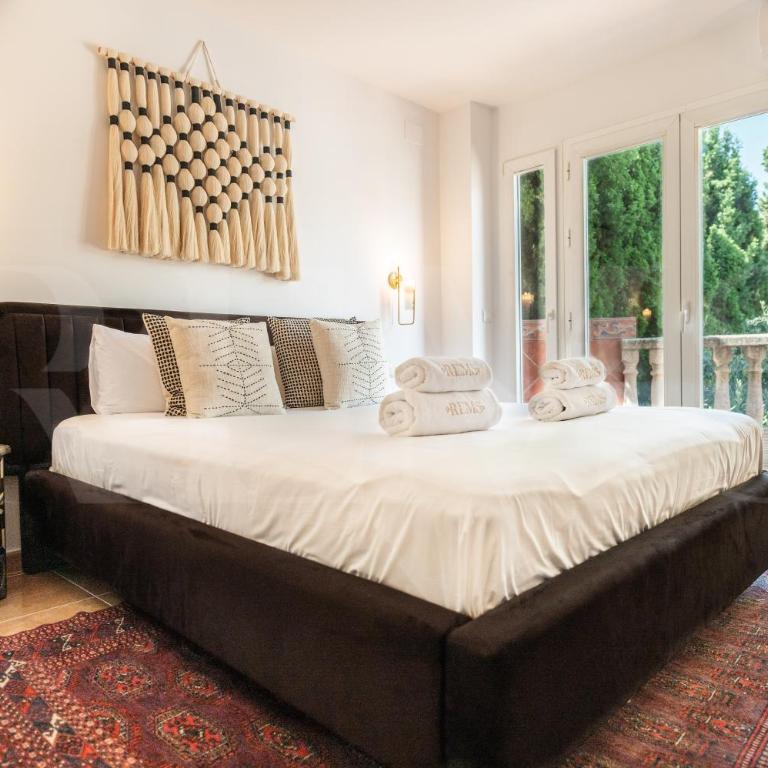 Spacious Andalusian villa with private pool REMS - Casa de 6 dormitorios - 2