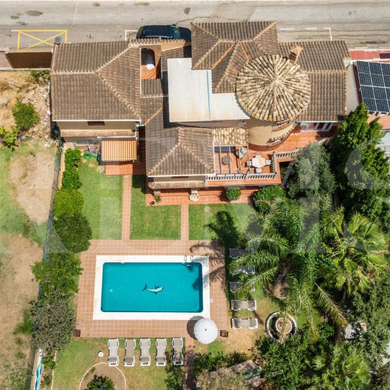 Spacious Andalusian villa with private pool REMS - Casa de 6 dormitorios - 40