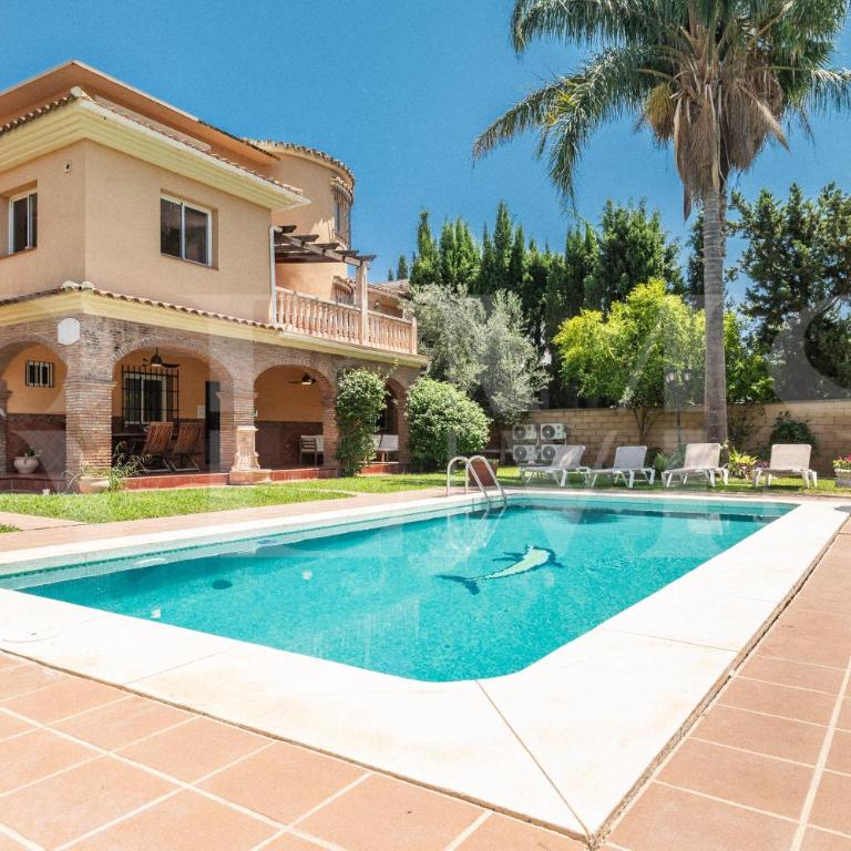 Spacious Andalusian villa with private pool REMS - Casa de 6 dormitorios - 20