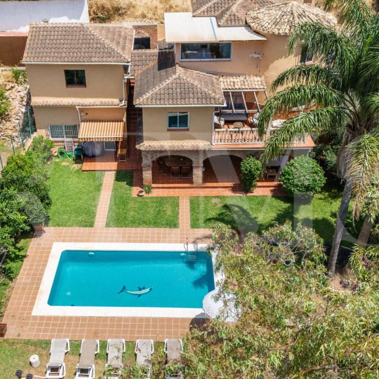 Spacious Andalusian villa with private pool REMS - Casa de 6 dormitorios - 33