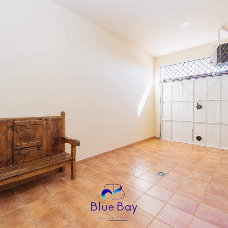 Al Alba Townhouse with Community Pool and Padel - Four-Bedroom House - 51