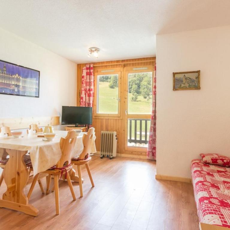 Studio rénové près des pistes avec balcon - Studio - 1