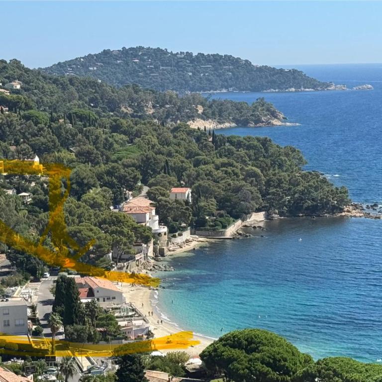 Villa Piccolina Aiguebelle Lavandou face aux îles - Villa - 4