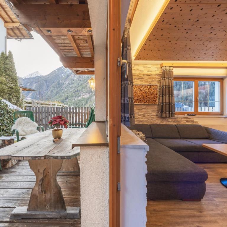 Haus Alpenkönig Exclusive Apartments near Stubai Glacier - Apartment mit 2 Schlafzimmern und Terrasse - 1