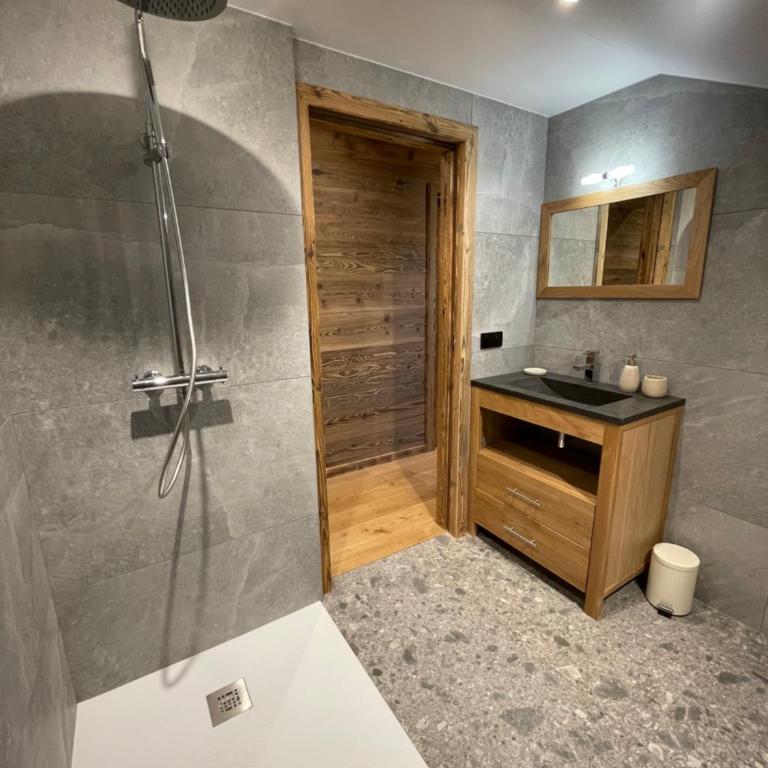 Sublime duplex Haut de Gamme neuf avec sauna - 10 personnes - Apartamento Premium de 5 dormitorios - 36