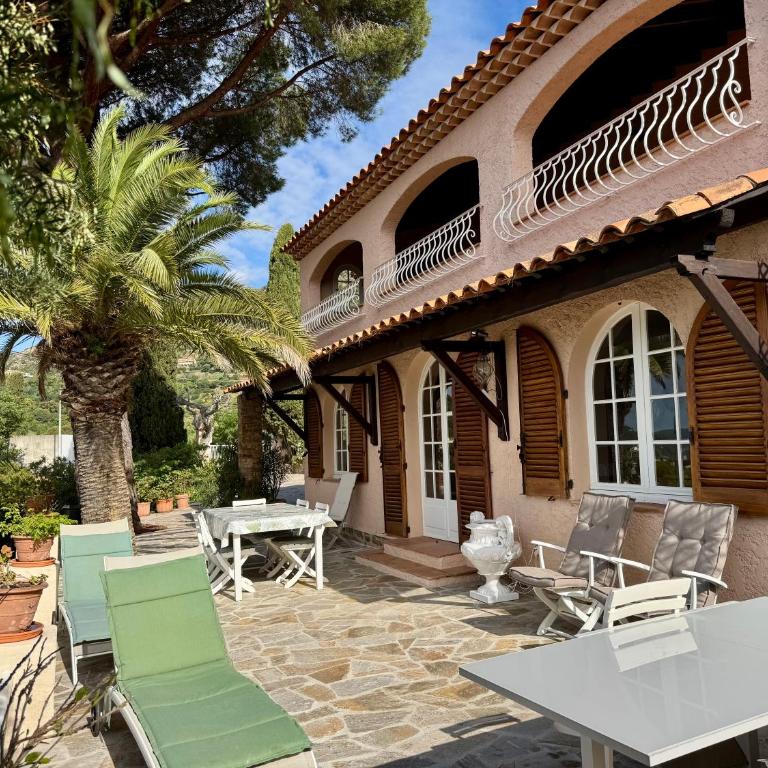Villa Piccolina Aiguebelle Lavandou face aux îles - Villa - 8