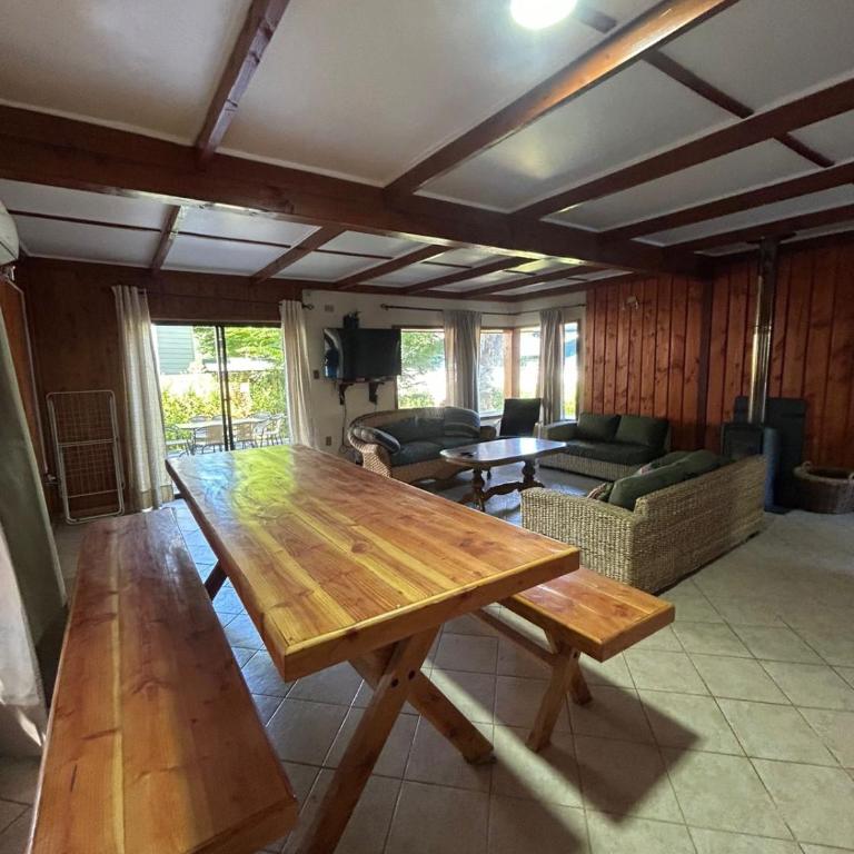 Cabañas Mulpun - Five-Bedroom House - 19