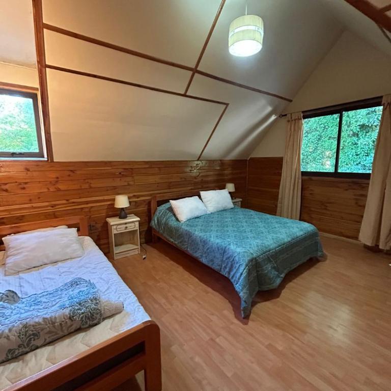 Cabañas Mulpun - Five-Bedroom House - 11