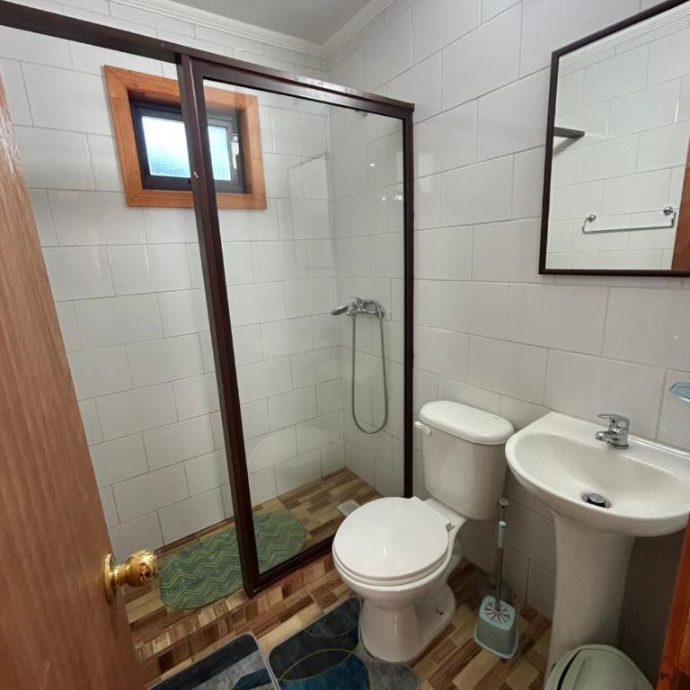 Cabañas Mulpun - Three-Bedroom House - 13