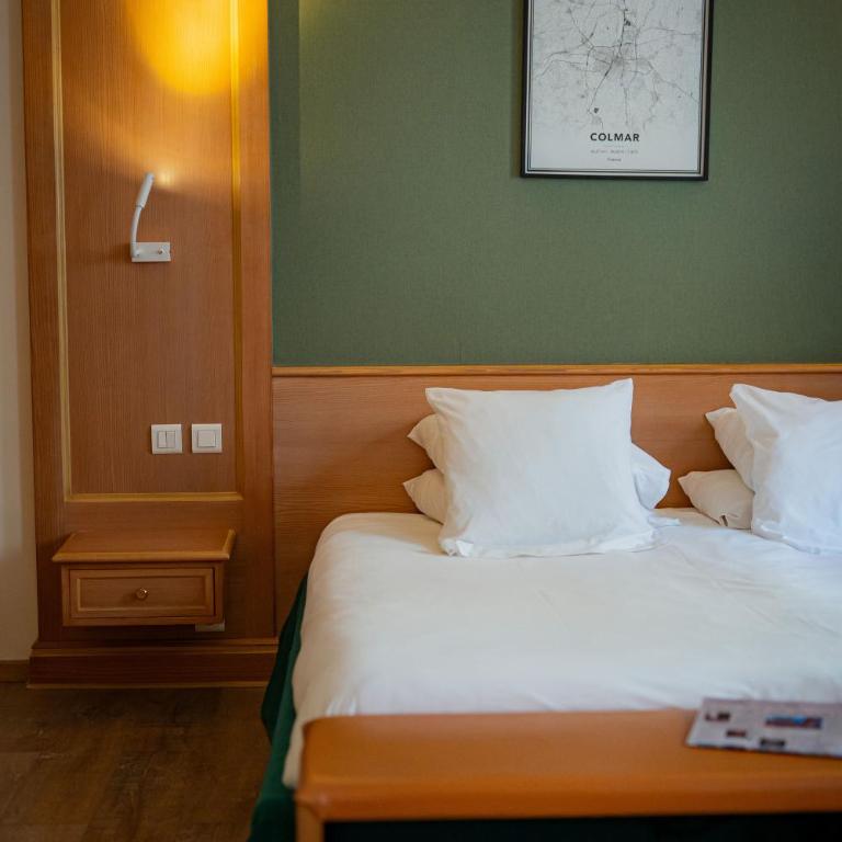 Hôtel Le Rapp - Chambre Familiale - 13