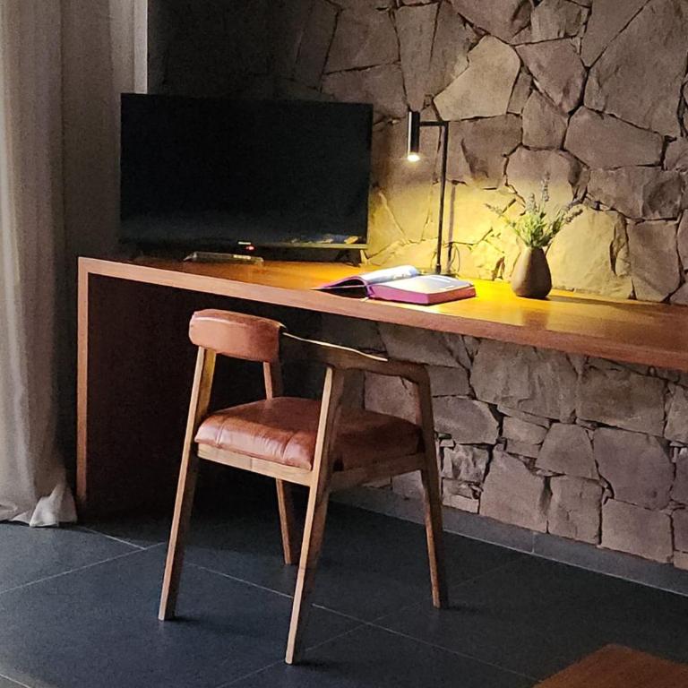 Boutique Hotel Bodega CICLO ANDINO - Deluxe Double or Twin Room with Mountain View - 7