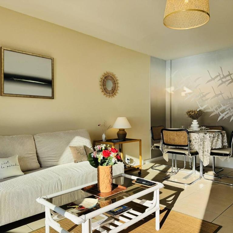Les Courlis, appt vue mer 2 chambres, parking, centre-ville, classé 2 étoiles - Appartement 2 Chambres avec Balcon et Vue sur la Mer - 11