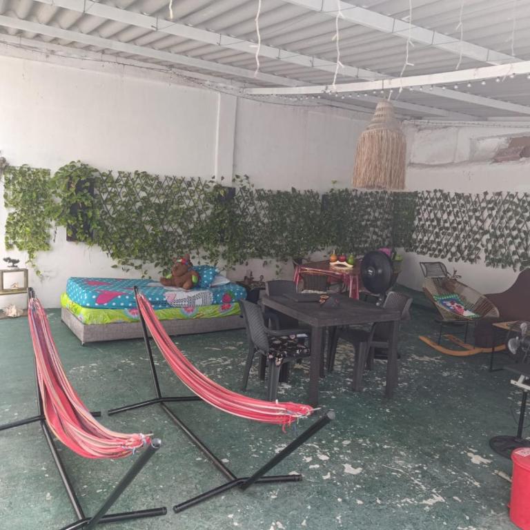 Hostal Mastcoy - Quadruple Room with Private Bathroom - 6