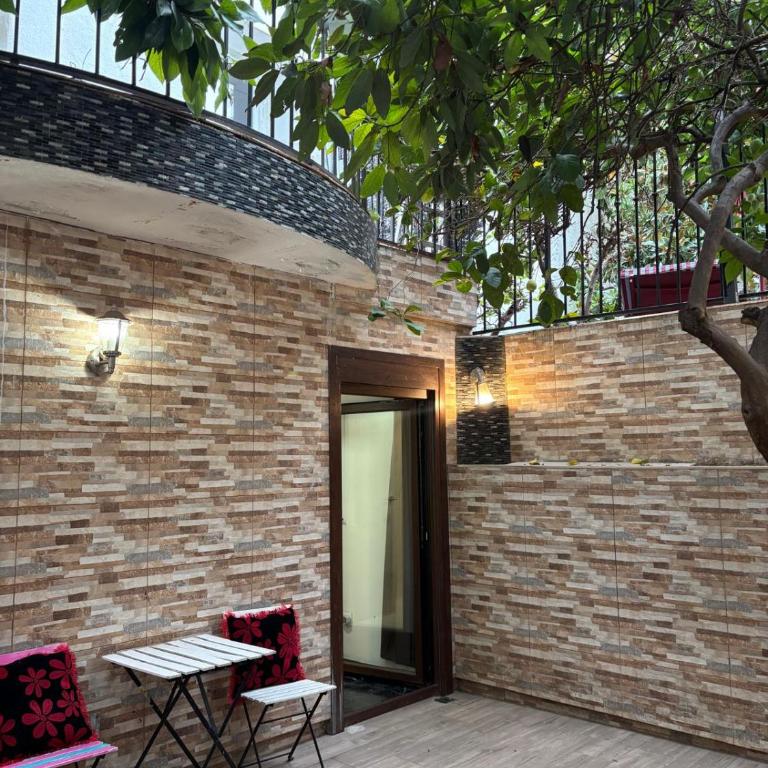 Boutique Princesa - Estudio con terraza - 9