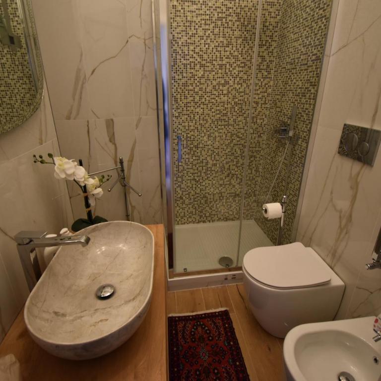 Fashion San Pietro 40 - Appartamento con 2 Camere da Letto - 9