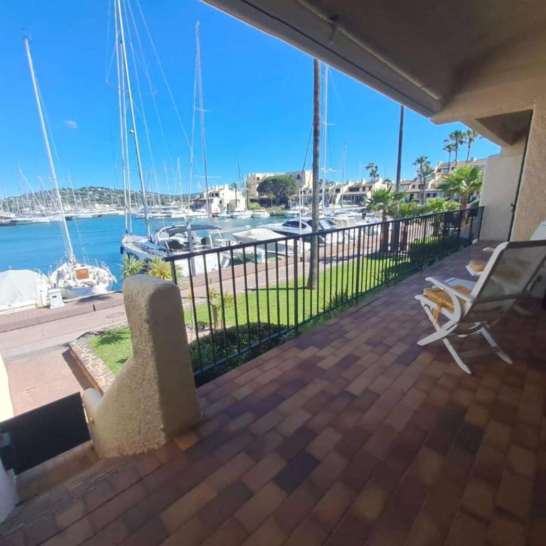 Brigantine112 - Appt 4 pers climatisé vue mer avec accès direct au port, proche de St Tropez et ses plages - Appartamento con 2 Camere da Letto e Vista Porto - 1