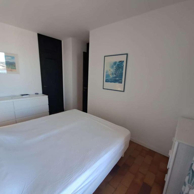 Brigantine112 - Appt 4 pers climatisé vue mer avec accès direct au port, proche de St Tropez et ses plages - Appartamento con 2 Camere da Letto e Vista Porto - 12