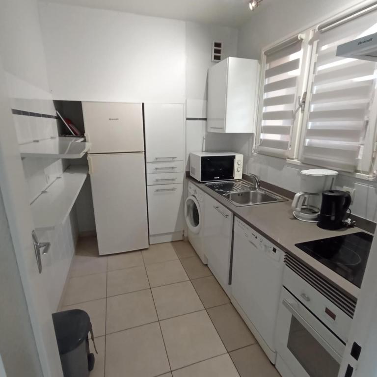 4HC65 Appartement avec vue sur baie de Collioure - One-Bedroom Apartment - 5