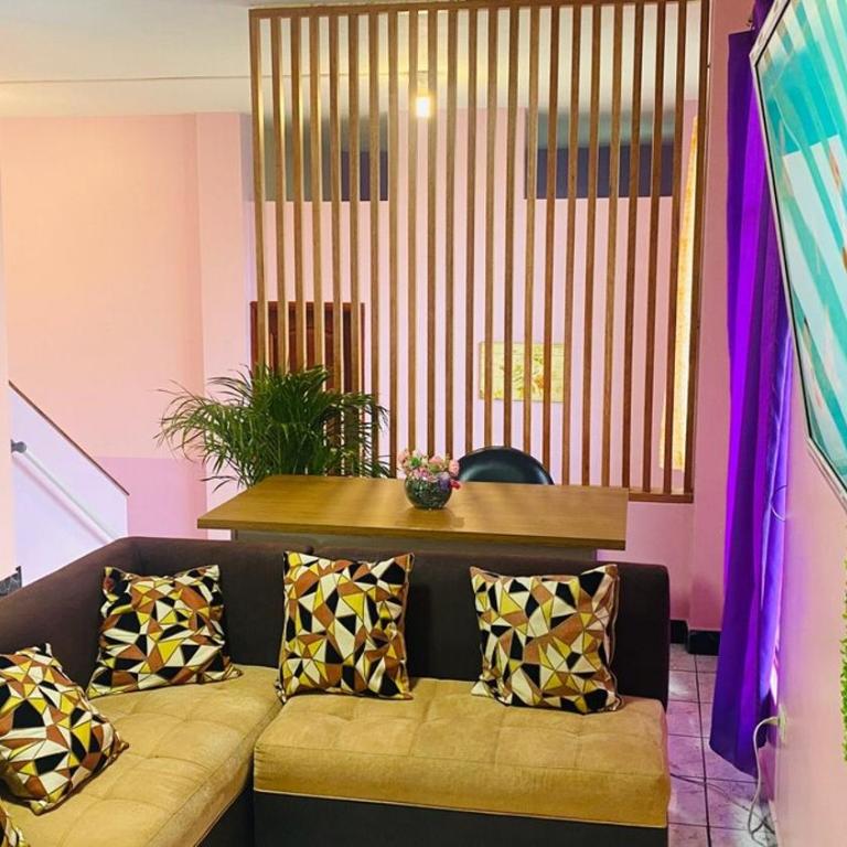 Departamento Grande para Familias y Grupos - Four-Bedroom House - 2