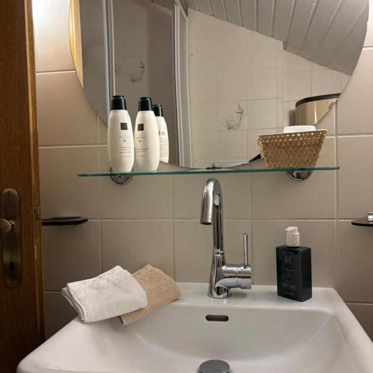 Haus Karin Mallnitz - Apartment mit 1 Schlafzimmer, Balkon und Bergblick - 17
