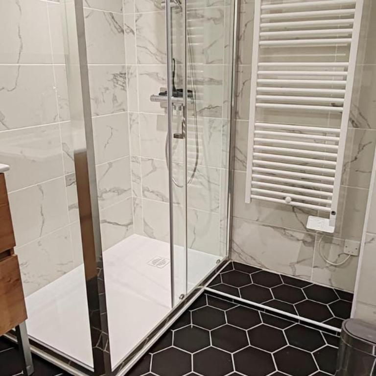 Superbe appartement neuf 8 pers, 55m² terrasse sud, proche pistes - FR-1-445-232 - Appartement - 8