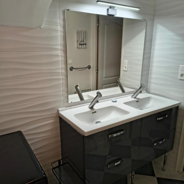 VILLA AVEC PISCINE A 400M DE LA PLAGE - Casa con 3 Camere da Letto - 26