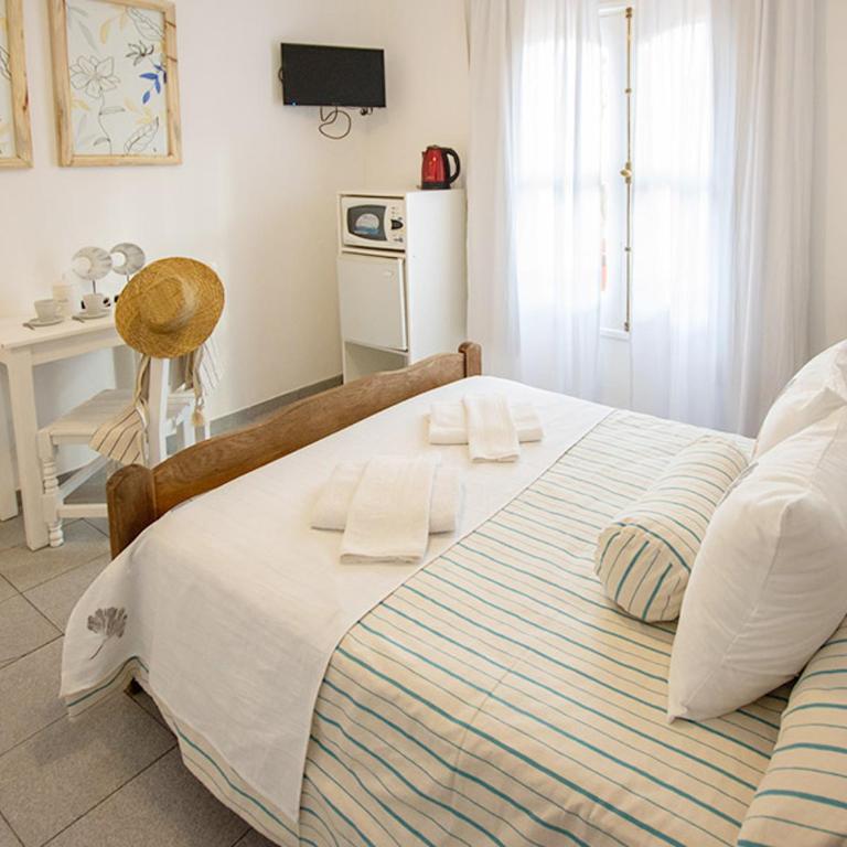 Alamos Hosteria - Habitación Cuádruple con balcón - 6
