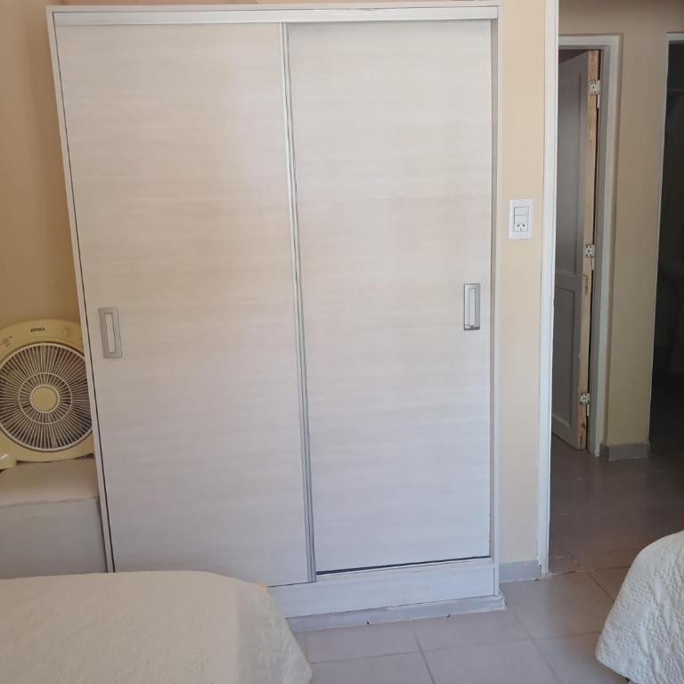 Cómoda y tranquila - Two-Bedroom House - 10