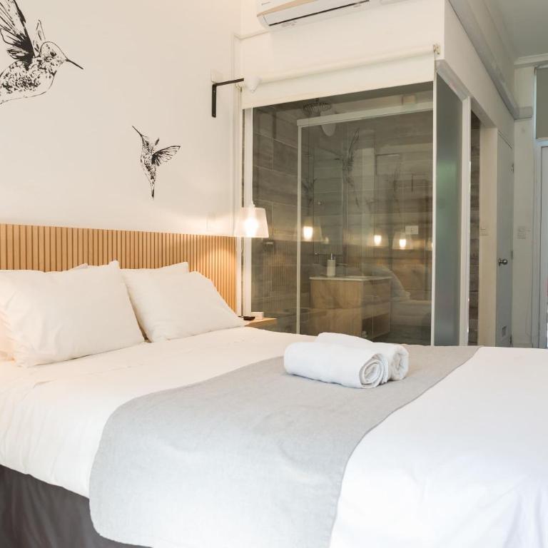 Bellavista Buzz Stylish 1BR Oasis Just Steps from the Metro - Studio - 1