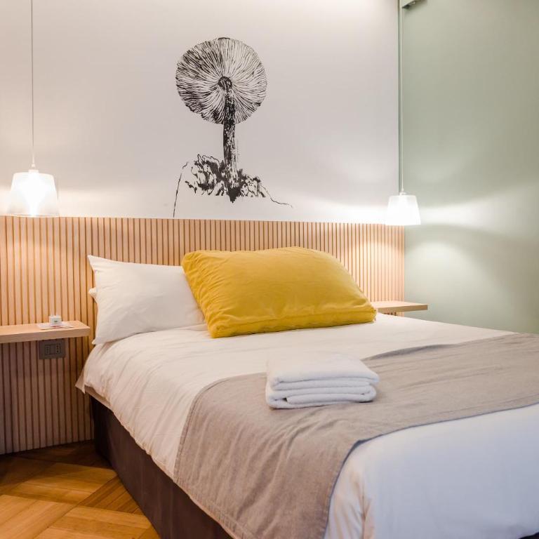 Metro to Fun 1BR near Bellavista & Hospital - Studio - 7