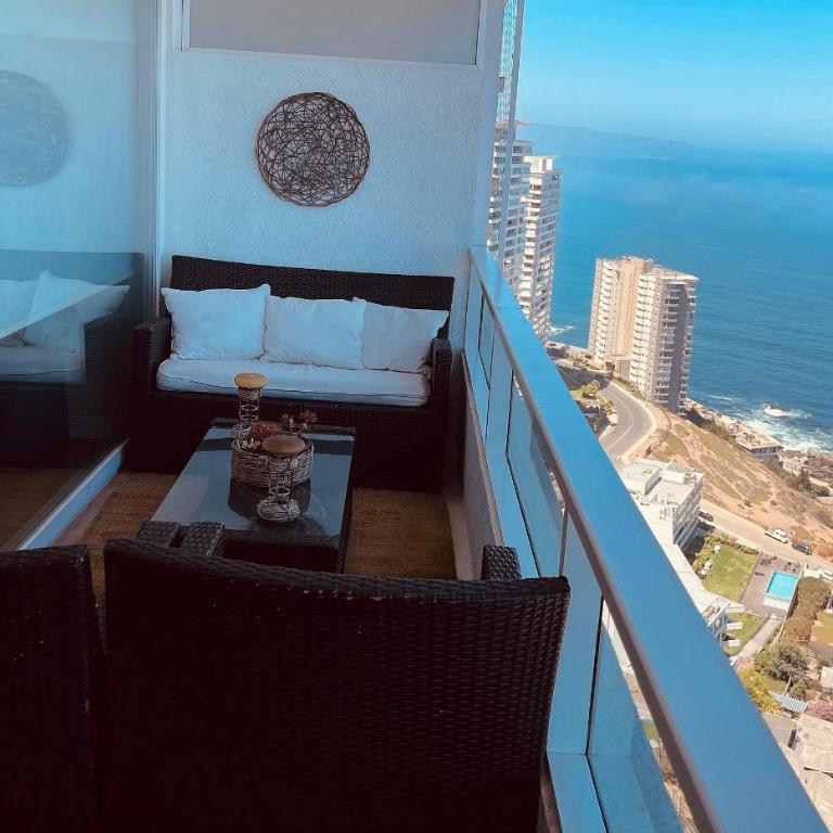 Rbk° Acogedor departamento con vista privilegiada - Two-Bedroom Apartment - 12