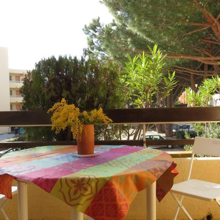 Appartement T2 Climatise avec Loggia à La Favière, Proche Plages et Commerces, Parking Inclus - FR-1-610-2 - Apartamento (4 adultos) - 1