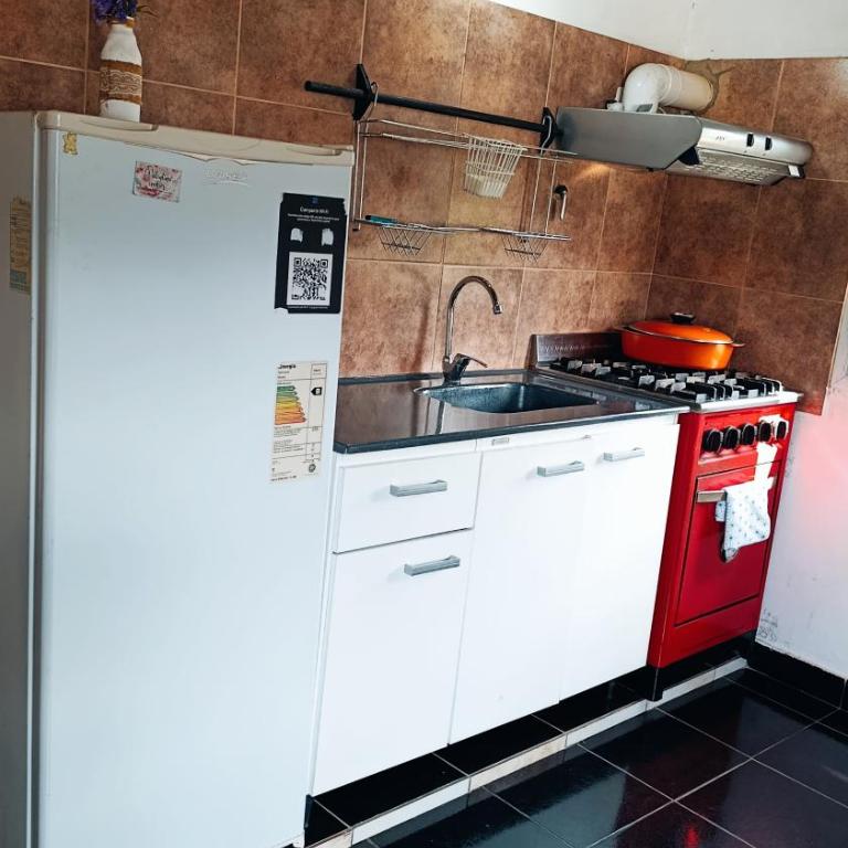 Nuestro Lugar - One-Bedroom Apartment - 7
