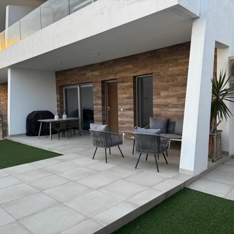 Bright apartment with a large terrace and garden in Finestrat - Apartamento de 2 dormitorios - 7