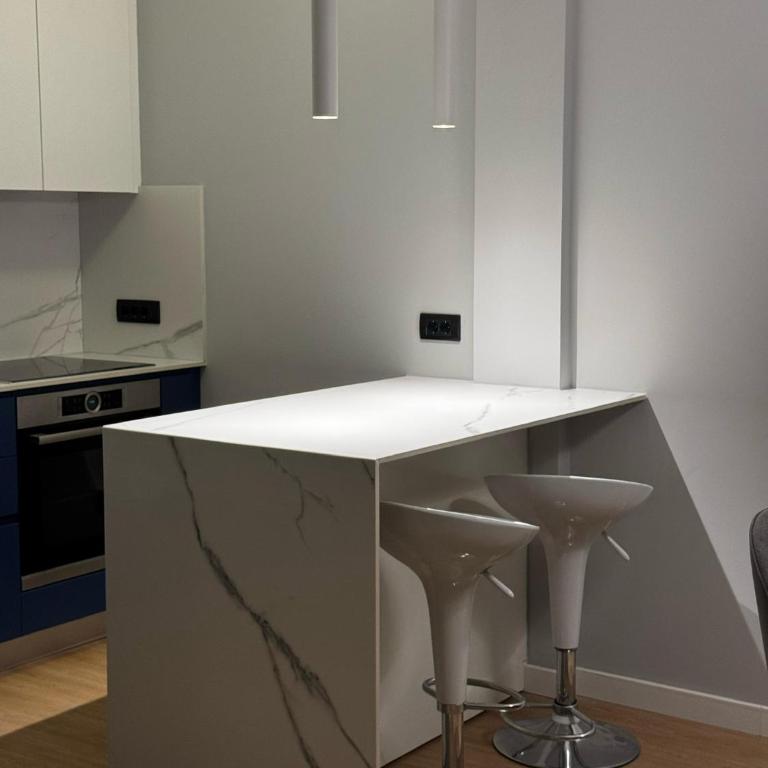 Riverside apartment - Two-Bedroom Apartment - 12