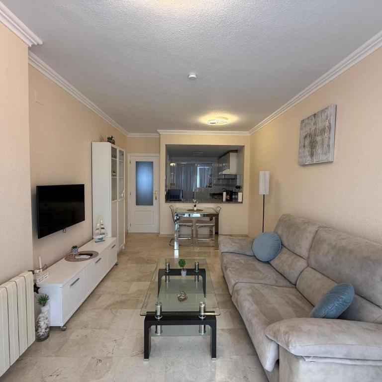 Playa Albir Apartments - One-Bedroom Apartment - 10