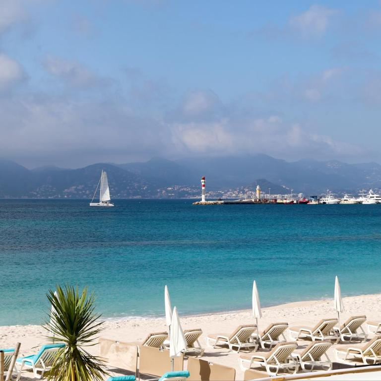 Hello Côte d'Azur - Spacious apartment at a 5 min walk from the beach - Appartement 2 Chambres - 55