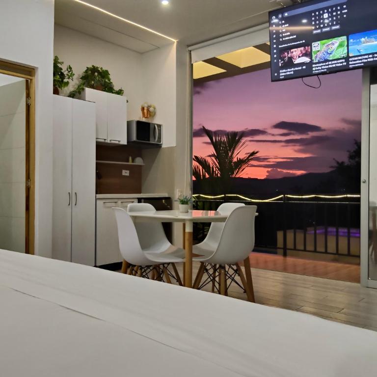 Anapoima Hills - Estudio con cama extragrande - 4
