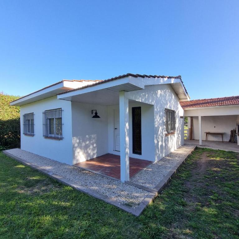 Surf House Casa Tony Aloha Host - Two-Bedroom House - 4