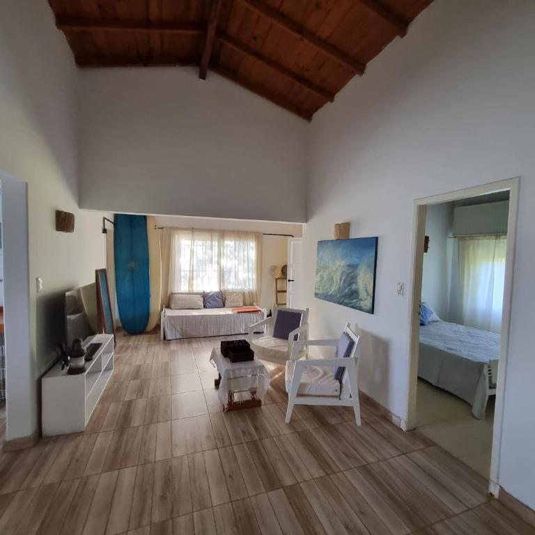 Surf House Casa Tony Aloha Host - Two-Bedroom House - 6