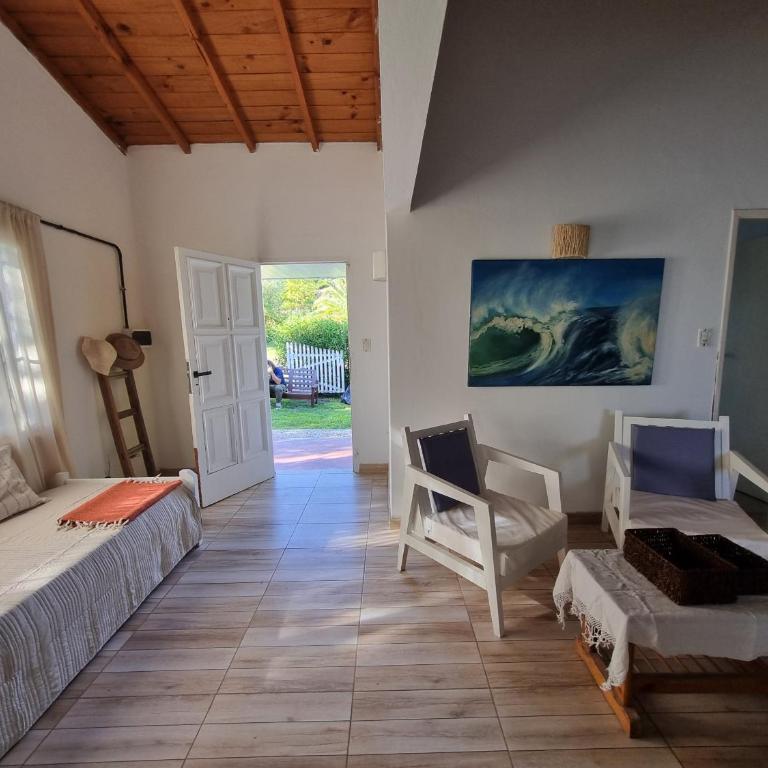 Surf House Casa Tony Aloha Host - Two-Bedroom House - 7