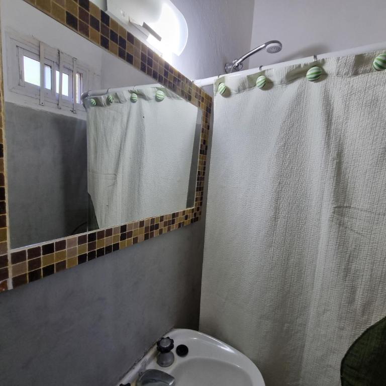 Surf House Casa Tony Aloha Host - Two-Bedroom House - 14
