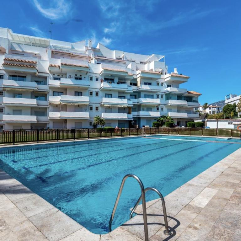 RG325 - Great 2 Bed Apt close to Puerto Banus - Apartamento - 1